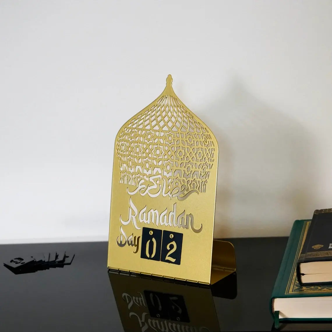Metal Golden Ramadan Calendar