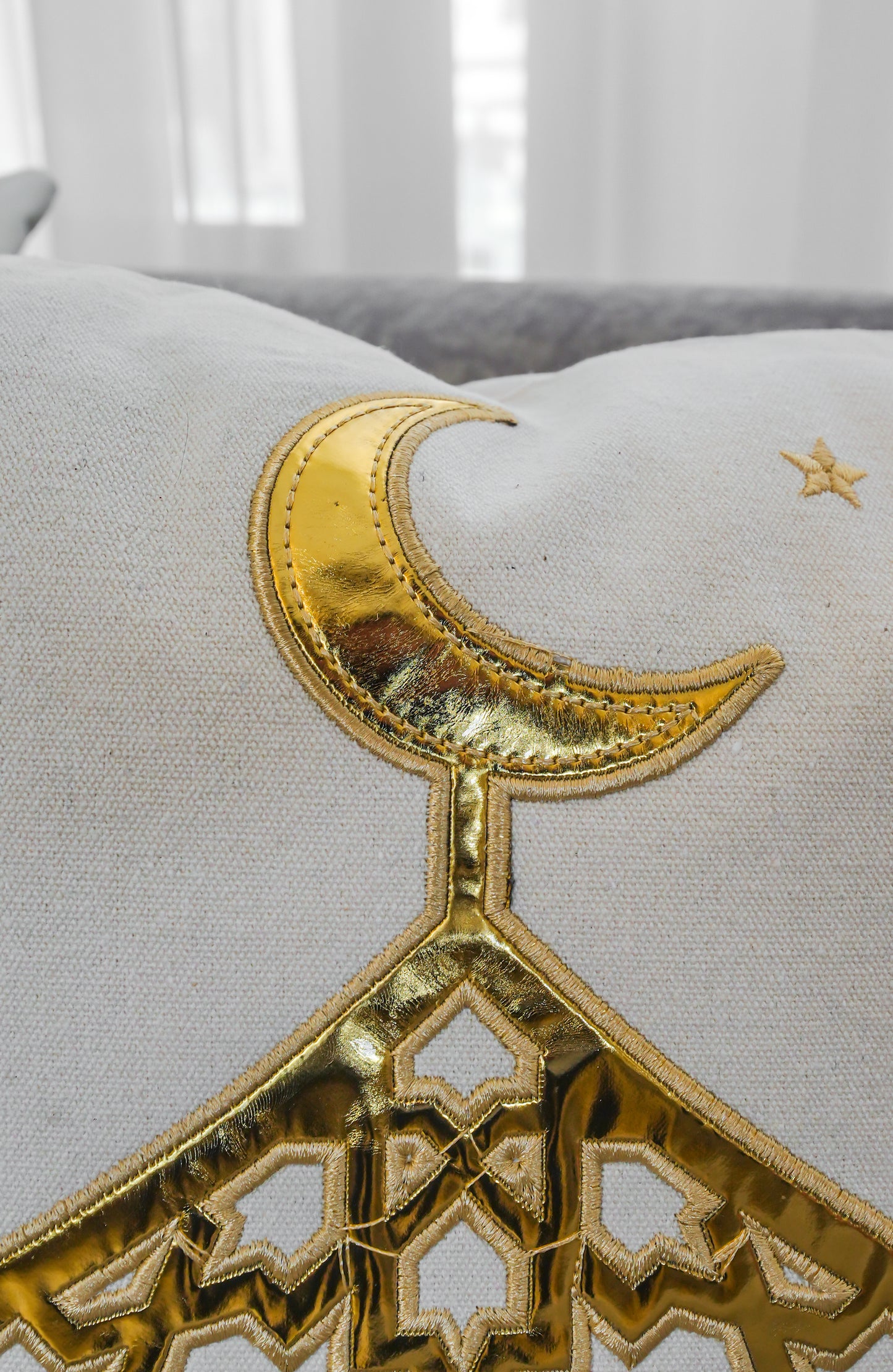 Cushion Gold Mosque