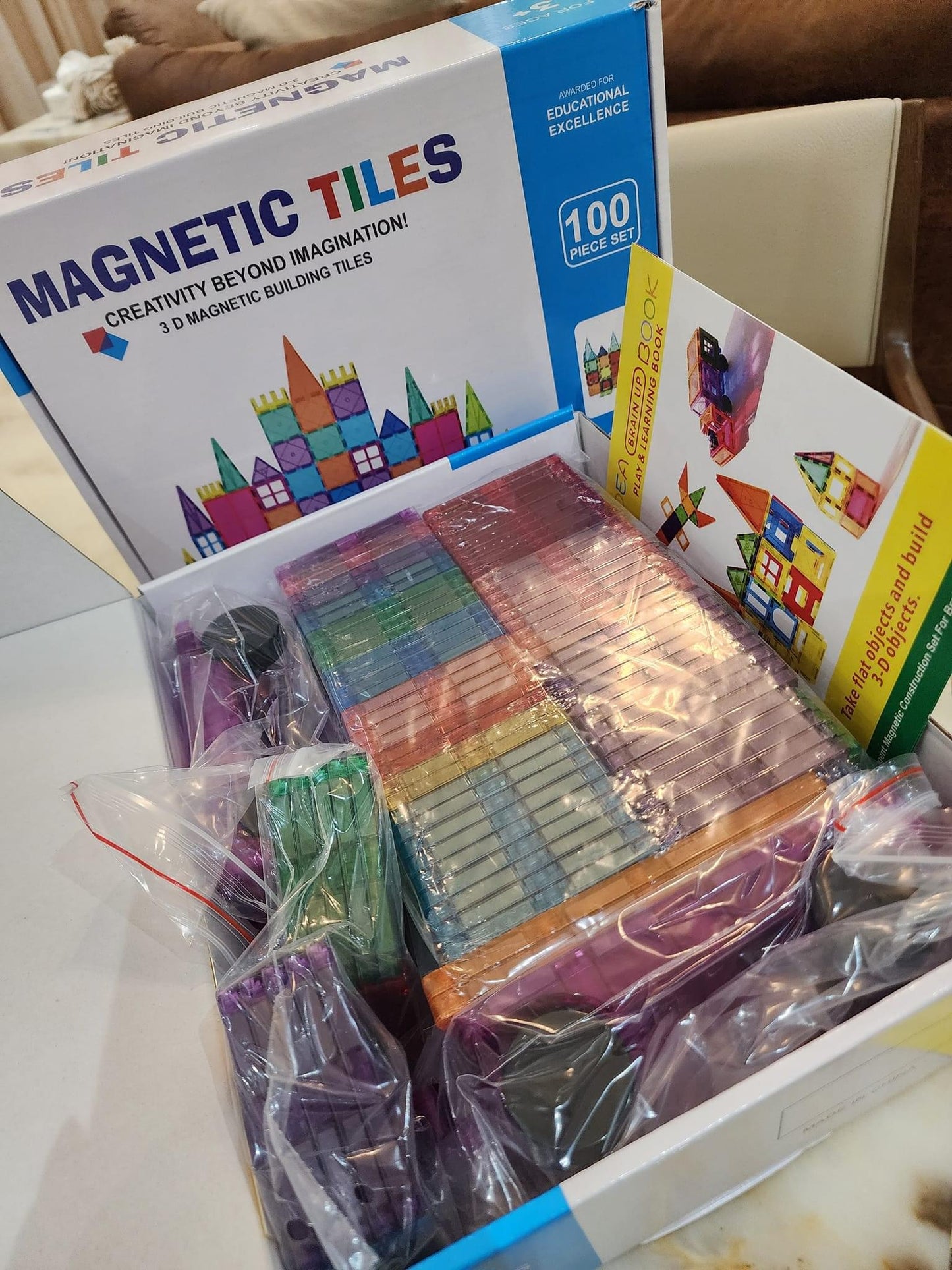 100 Pc set magnetic Montessori tiles