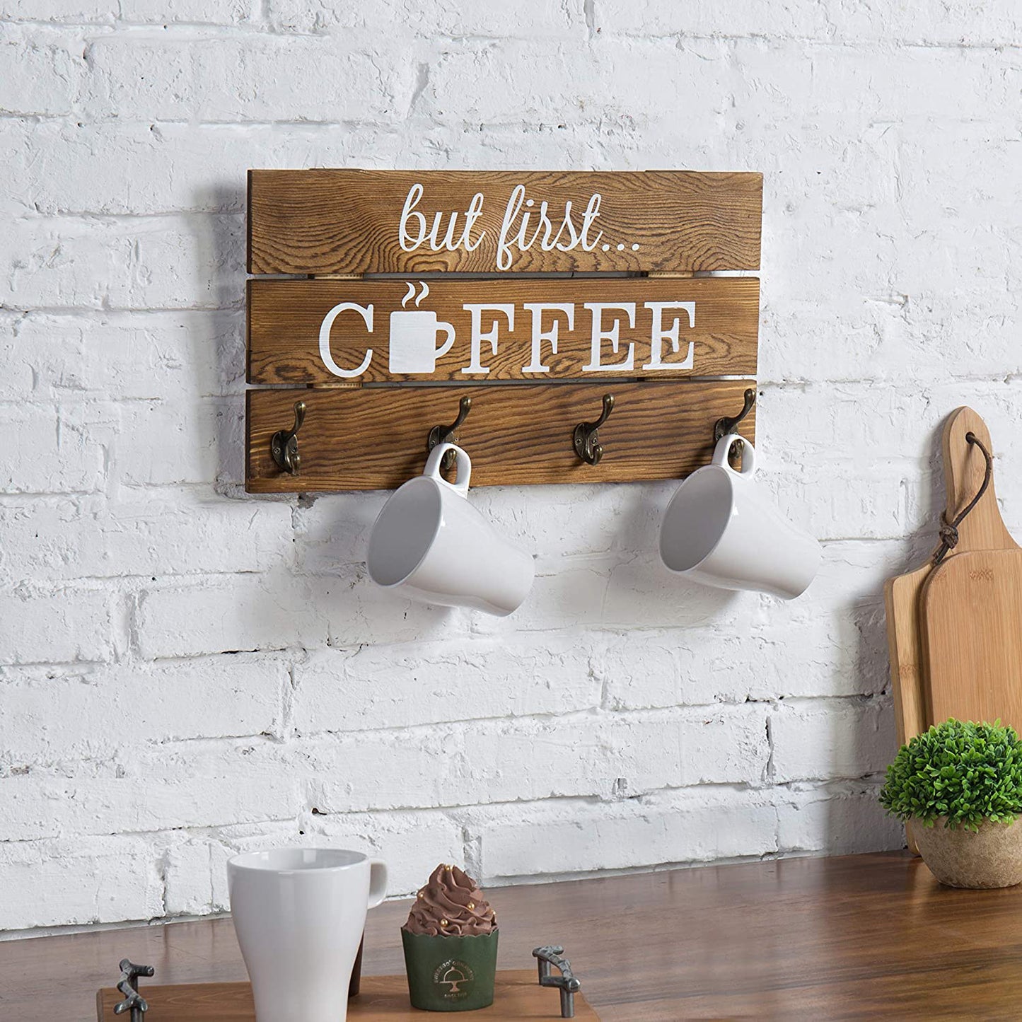 Four Hooks Wall Storage Coffee Cup Display