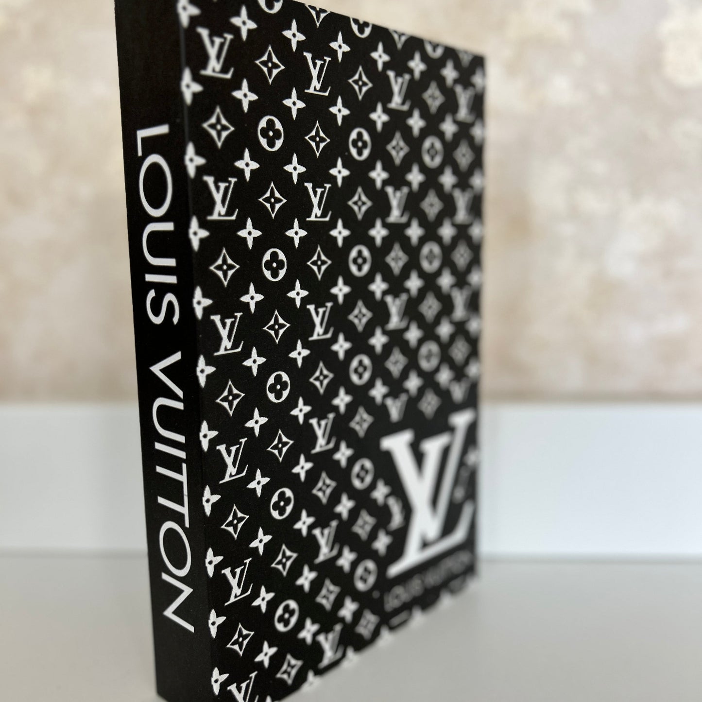 LV Black