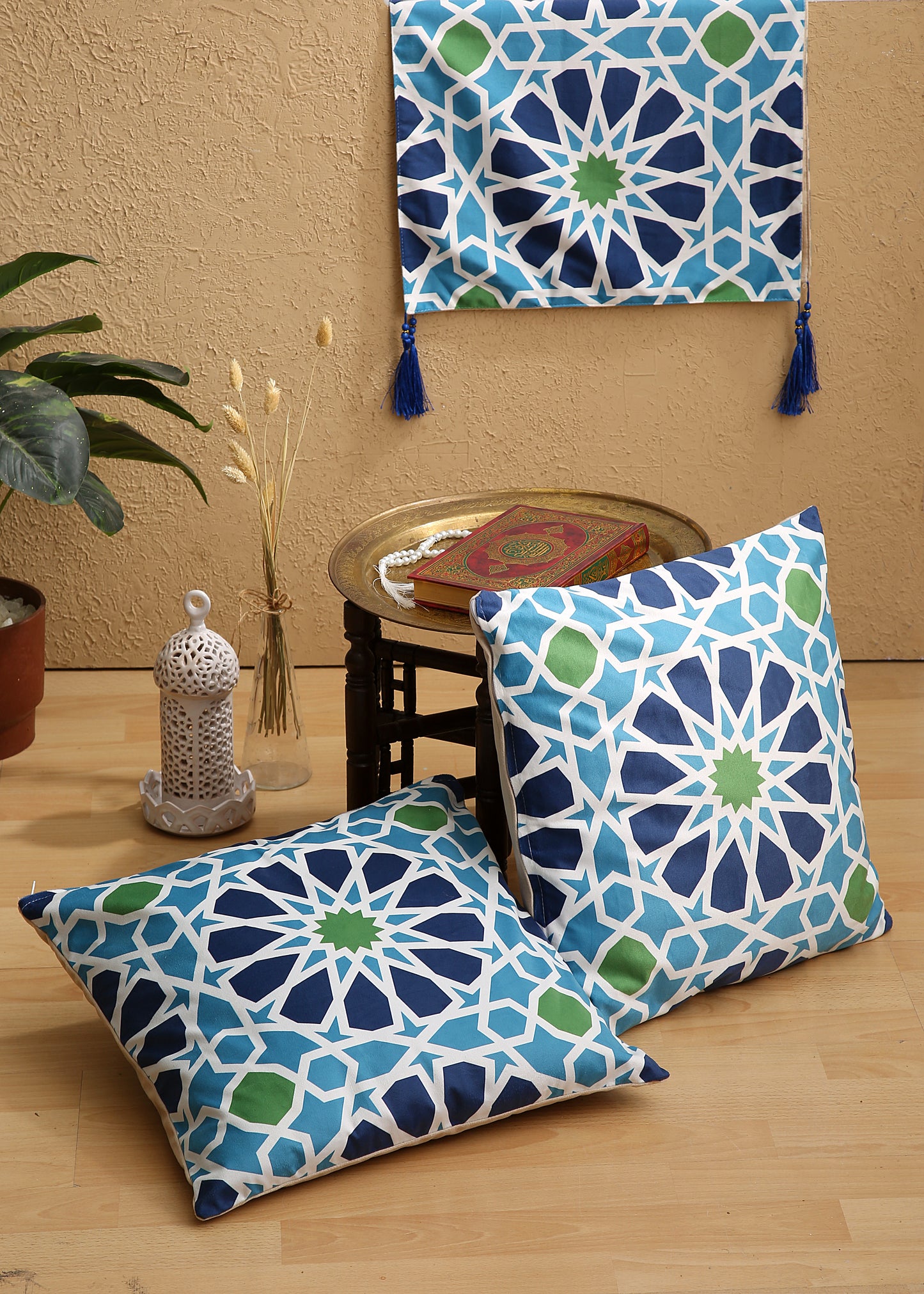 Blue Ramadan Table runner with 2 cushions