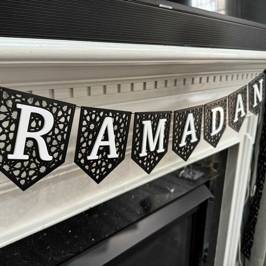 White & Black Ramadan Mubarak Wooden Banner